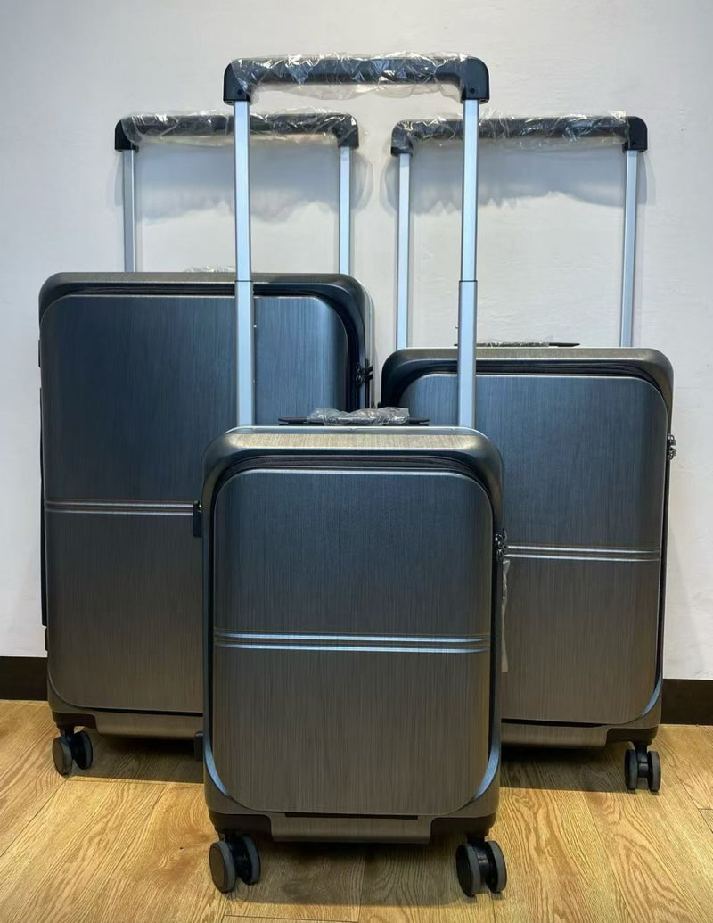 Trio set with front laptop compartment